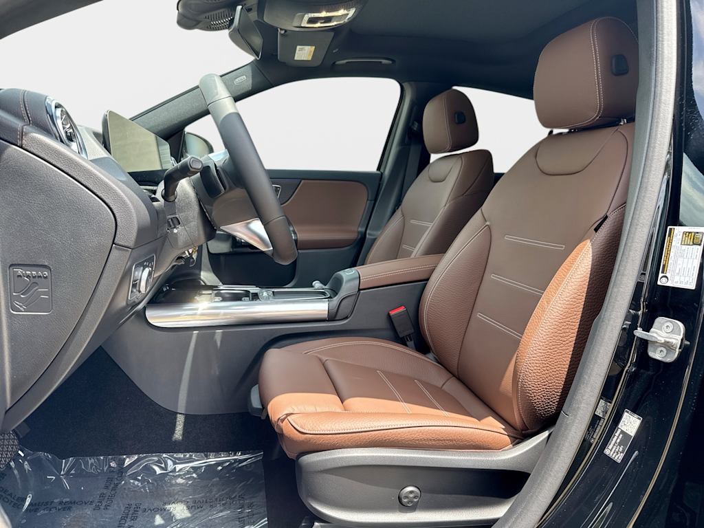Thumbnail: 2026 Mercedes-Benz GLA - 12