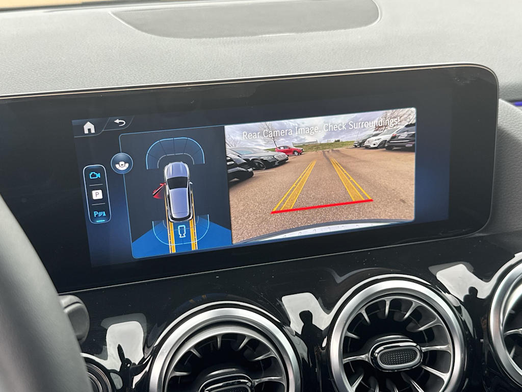 Thumbnail: 2026 Mercedes-Benz GLA - 14