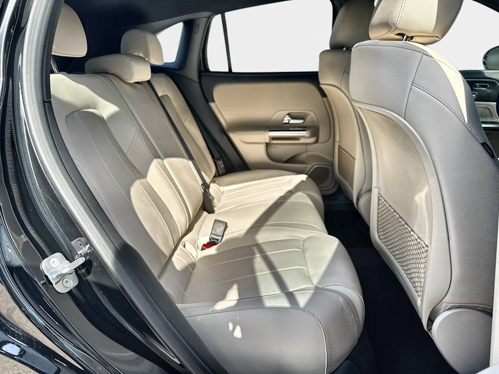 Thumbnail: 2026 Mercedes-Benz GLA - 26