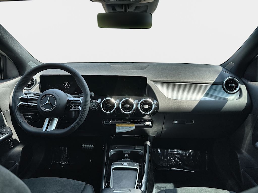 Thumbnail: 2026 Mercedes-Benz GLA - 2
