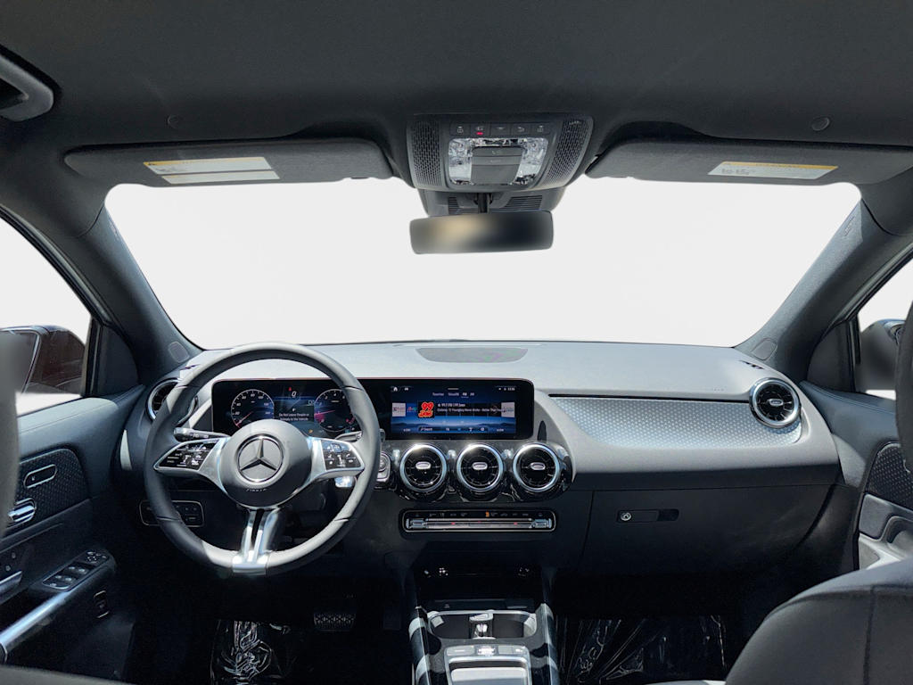 Thumbnail: 2026 Mercedes-Benz GLA - 2