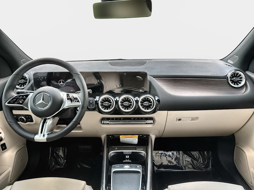 Thumbnail: 2026 Mercedes-Benz GLA - 2