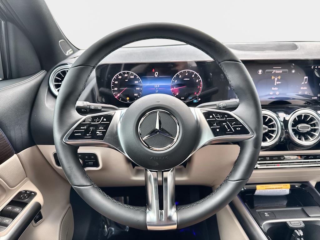Thumbnail: 2026 Mercedes-Benz GLA - 10