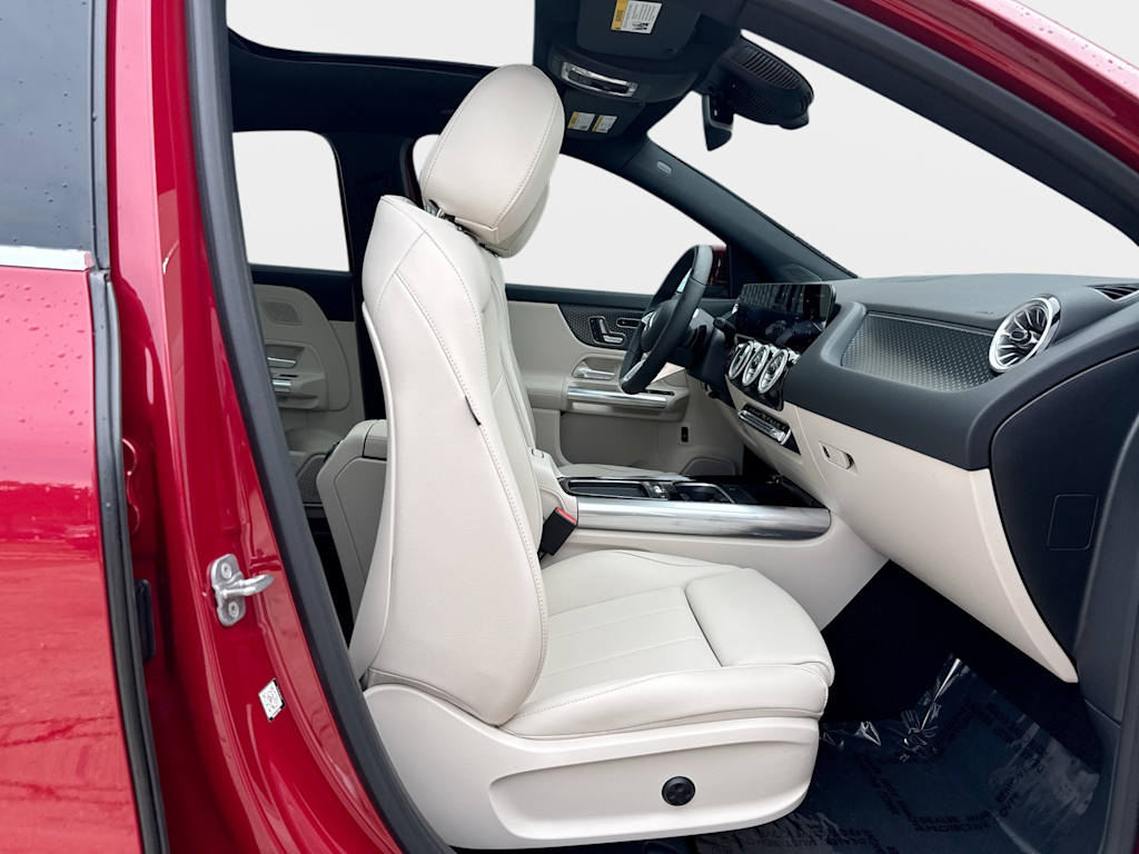 Thumbnail: 2026 Mercedes-Benz GLA - 11