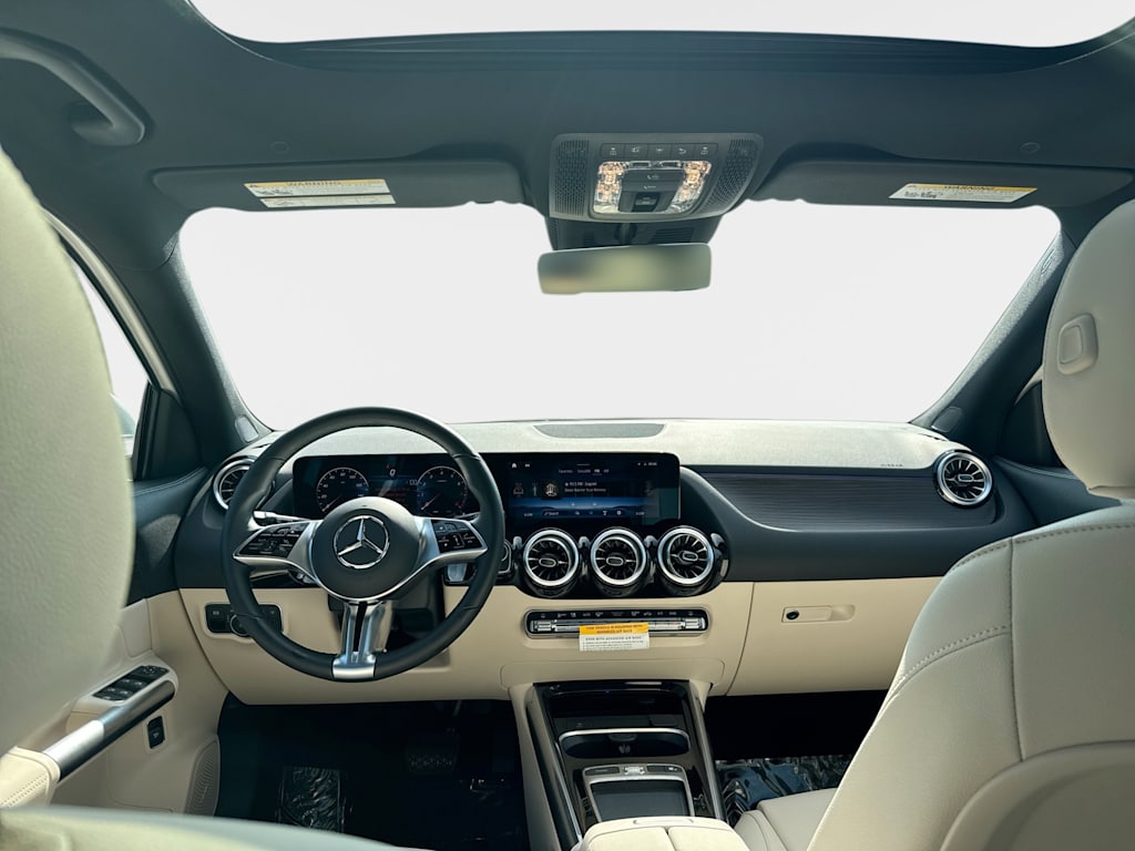 Thumbnail: 2026 Mercedes-Benz GLA - 2