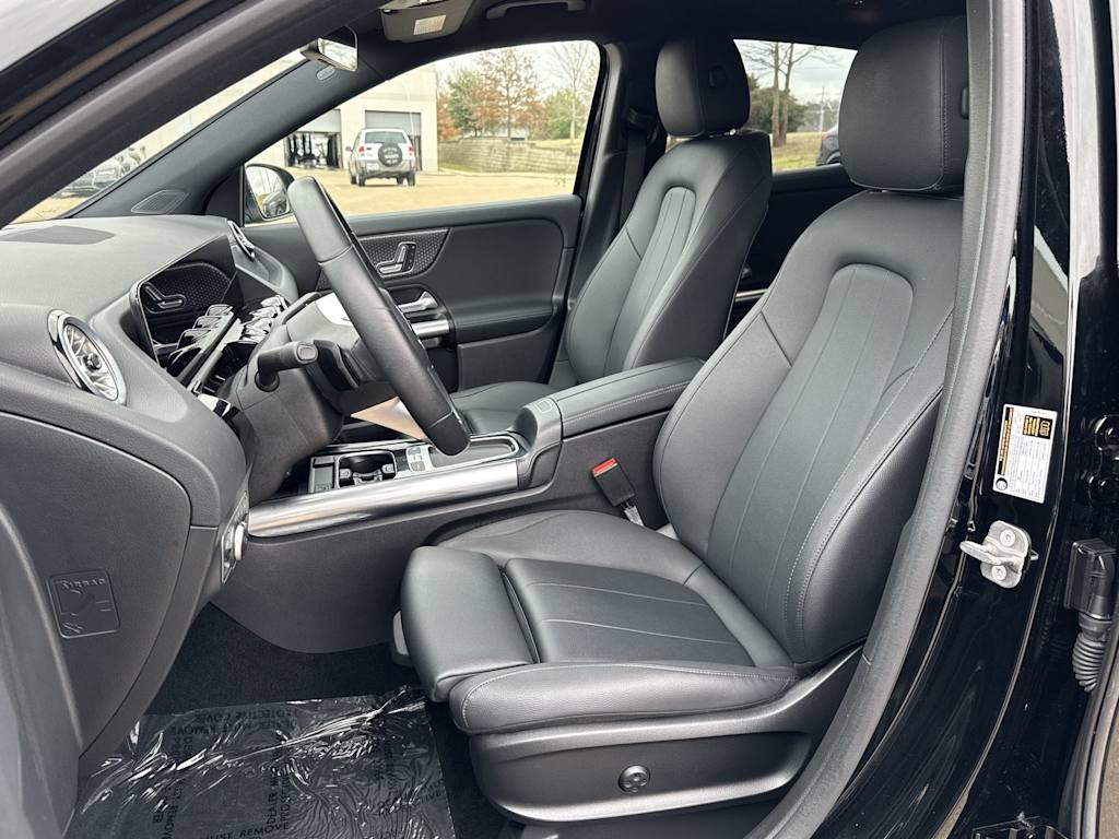 Thumbnail: 2025 Mercedes-Benz GLA - 12