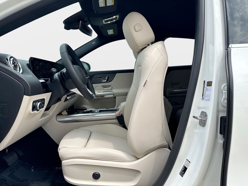 Thumbnail: 2026 Mercedes-Benz GLA - 12