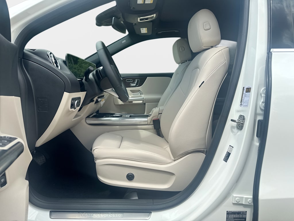 Thumbnail: 2026 Mercedes-Benz GLA - 11