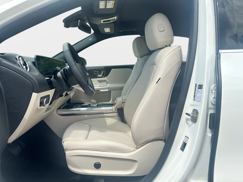 Thumbnail: 2026 Mercedes-Benz GLA - 12