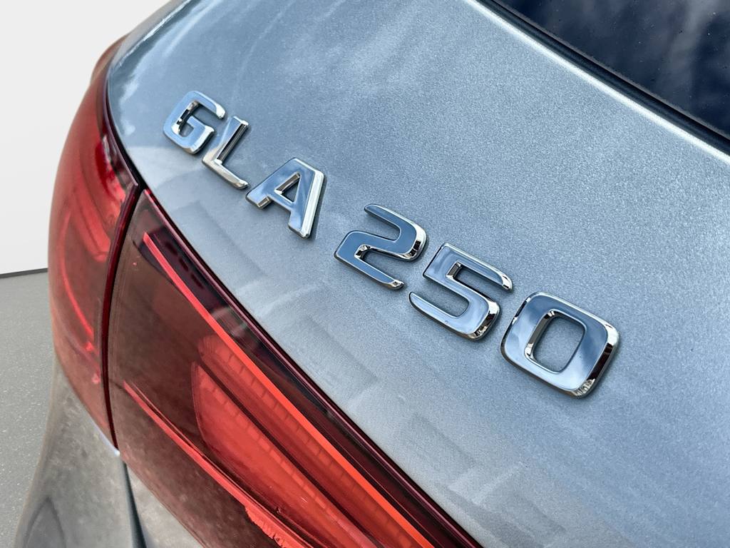 Thumbnail: 2026 Mercedes-Benz GLA - 7