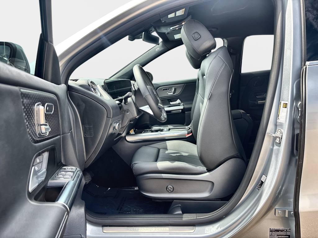 Thumbnail: 2026 Mercedes-Benz GLA - 11