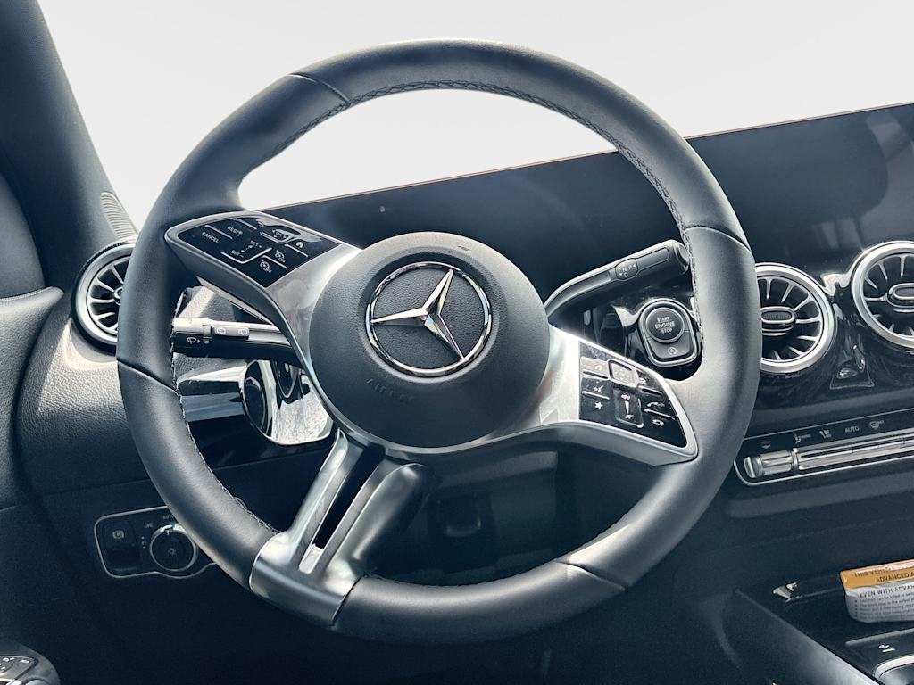 Thumbnail: 2026 Mercedes-Benz GLA - 10