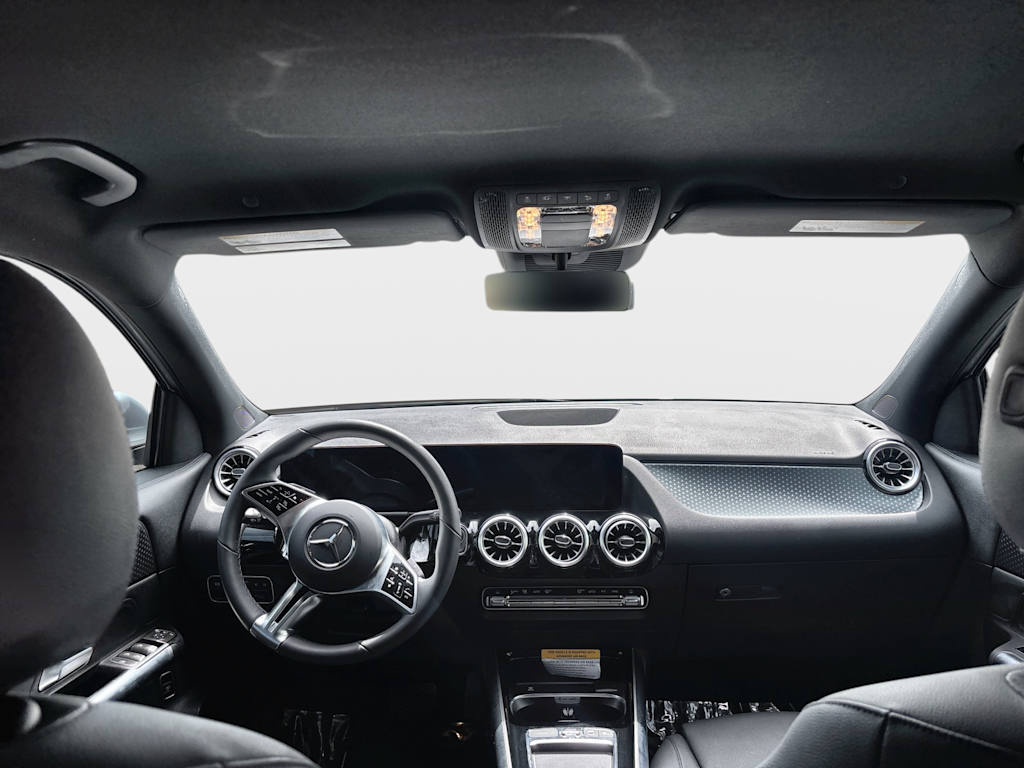 Thumbnail: 2026 Mercedes-Benz GLA - 2