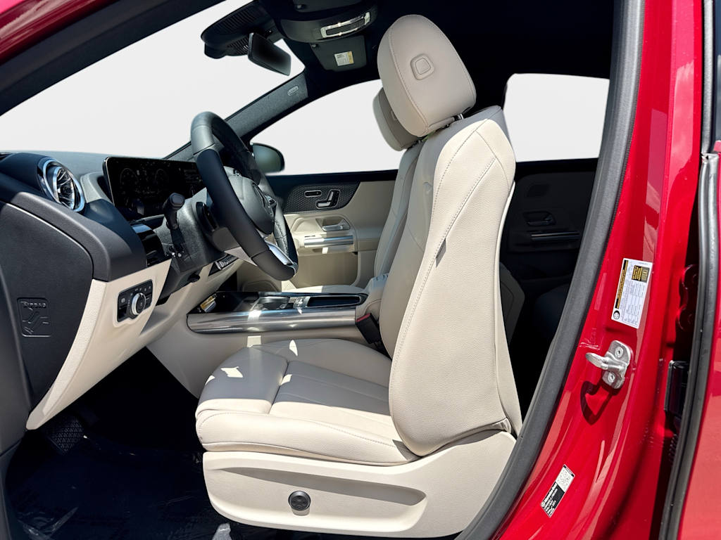 Thumbnail: 2026 Mercedes-Benz GLA - 12