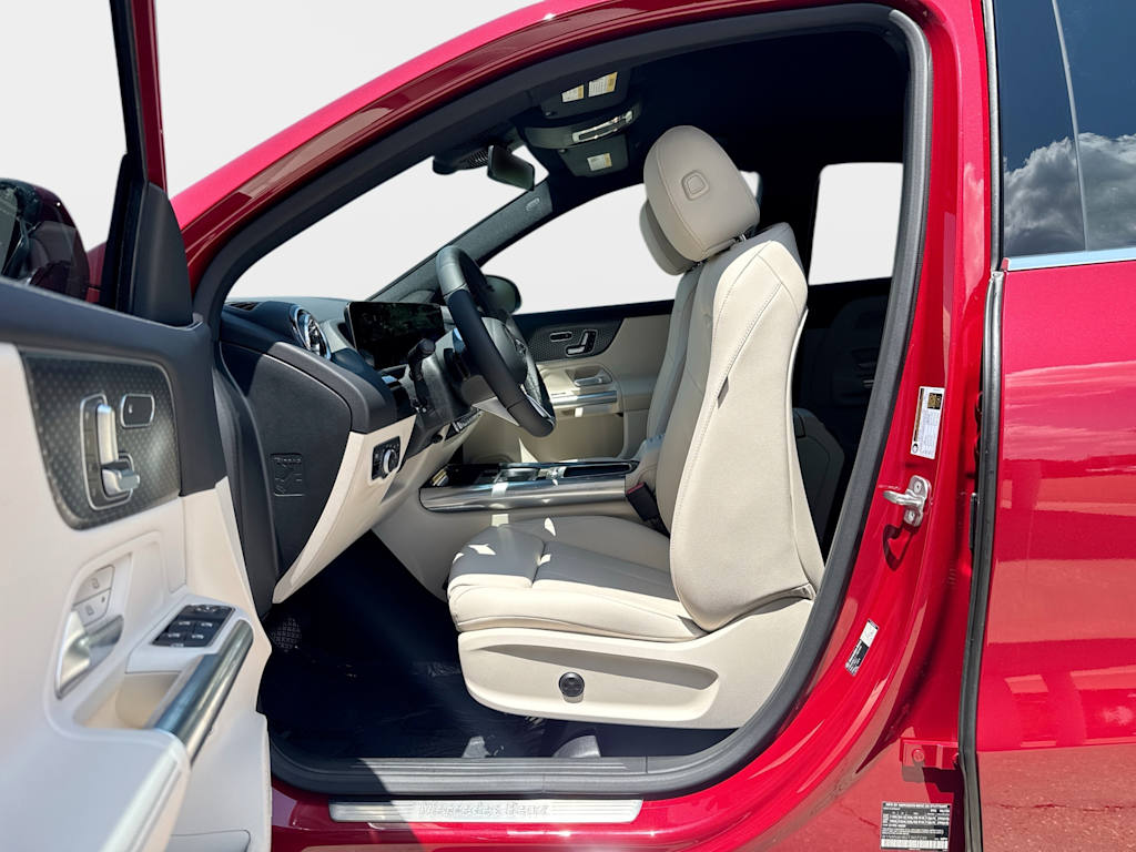 Thumbnail: 2026 Mercedes-Benz GLA - 11