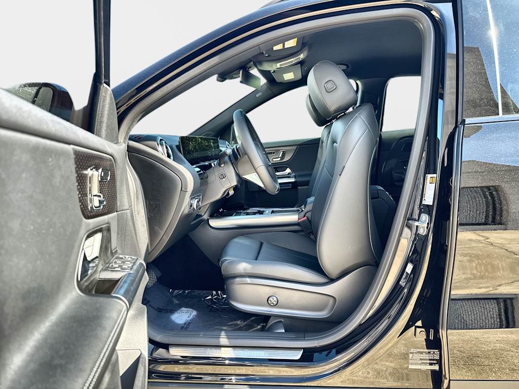 Thumbnail: 2026 Mercedes-Benz GLA - 11