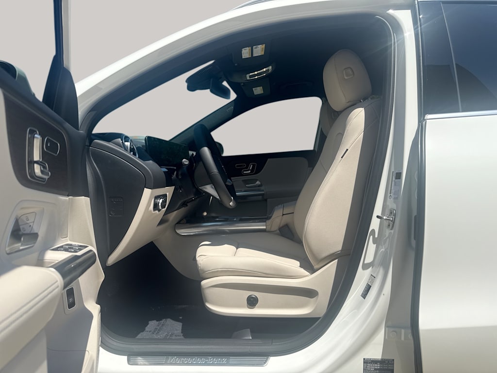 Thumbnail: 2026 Mercedes-Benz GLA - 11