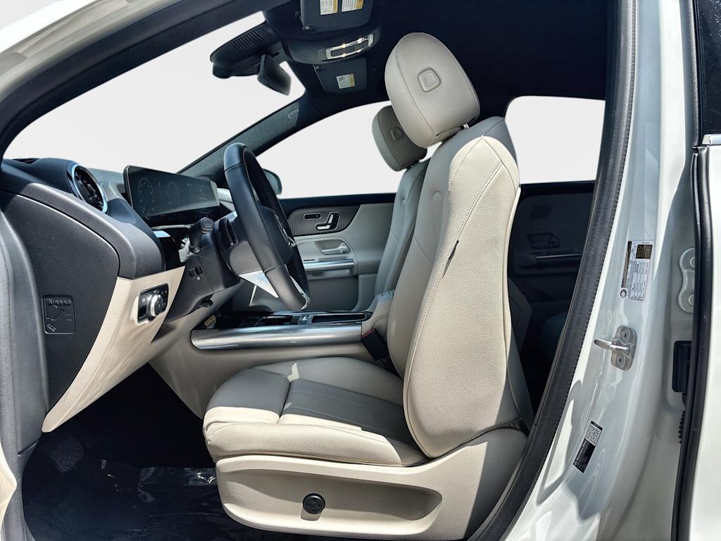 Thumbnail: 2026 Mercedes-Benz GLA - 12