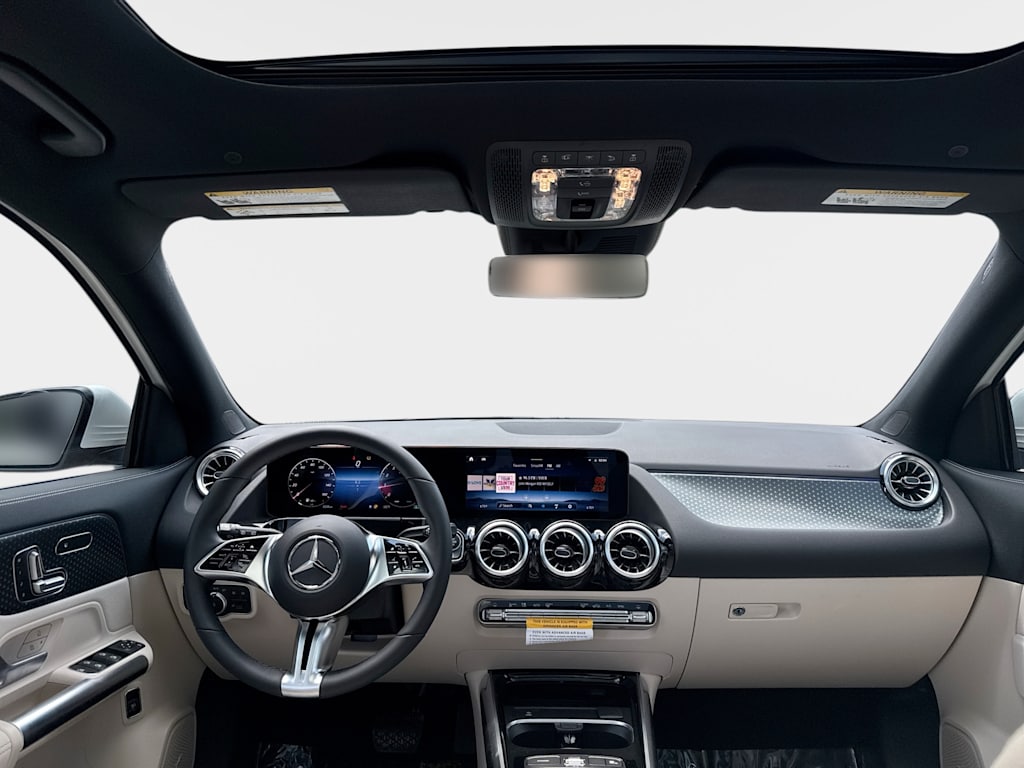 Thumbnail: 2026 Mercedes-Benz GLA - 2