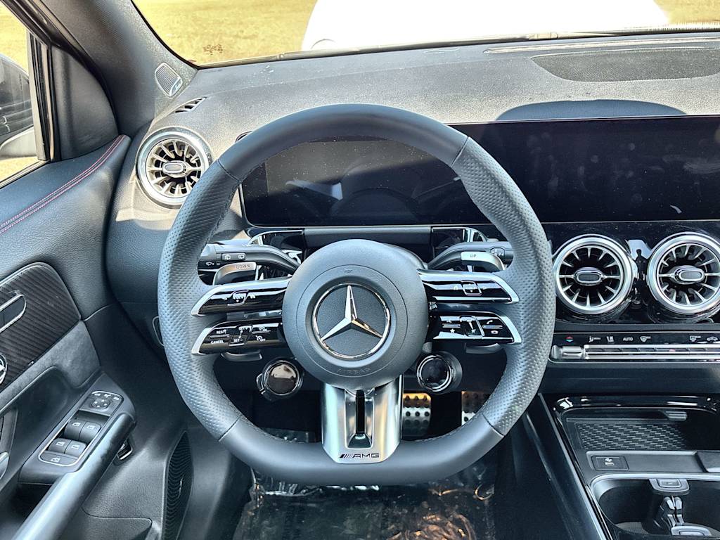 Thumbnail: 2025 Mercedes-Benz GLA - 10