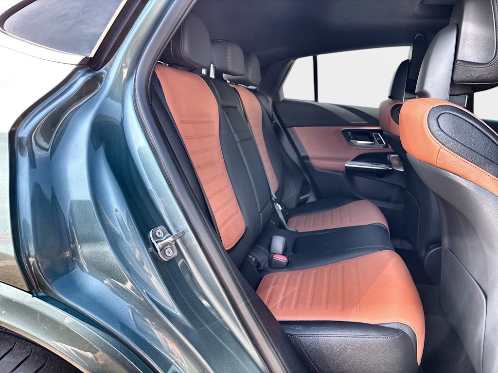 Thumbnail: 2026 Mercedes-Benz GLC - 26