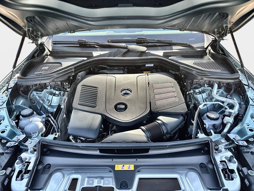 Thumbnail: 2026 Mercedes-Benz GLC - 9