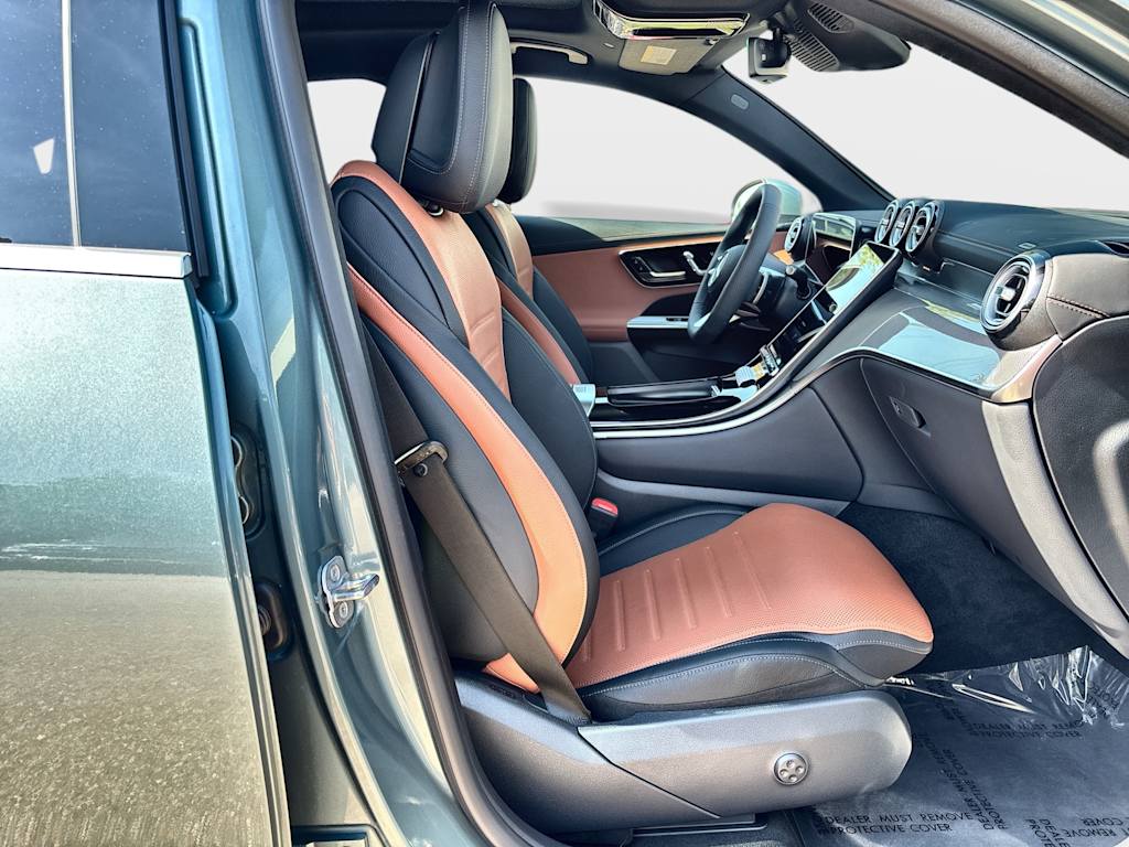 Thumbnail: 2026 Mercedes-Benz GLC - 21
