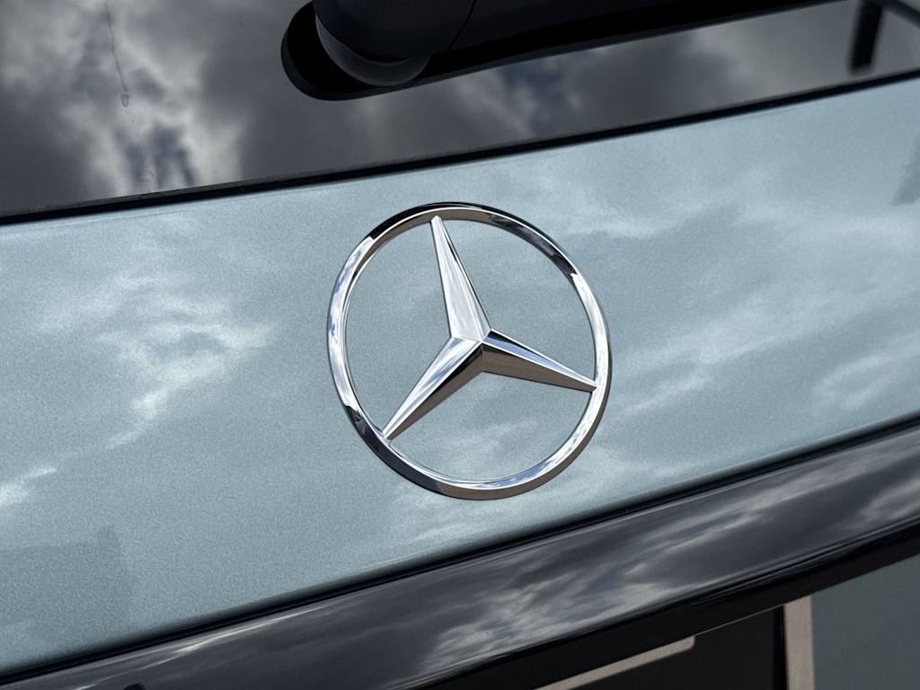 Thumbnail: 2026 Mercedes-Benz GLC - 7