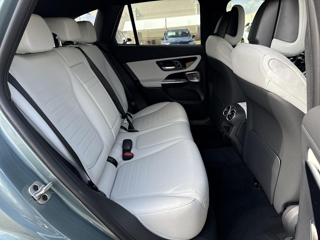 Thumbnail: 2026 Mercedes-Benz GLC - 26