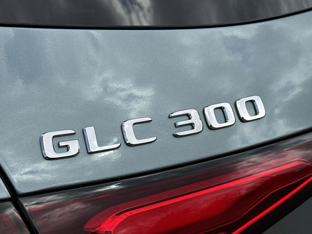 Thumbnail: 2026 Mercedes-Benz GLC - 23