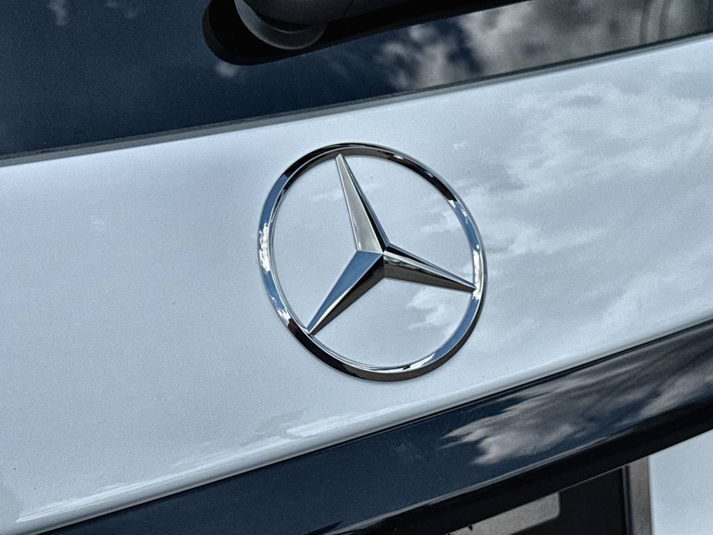 Thumbnail: 2026 Mercedes-Benz GLC - 24