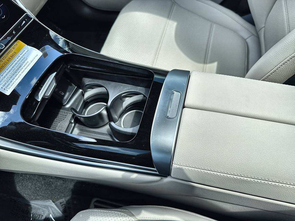 Thumbnail: 2026 Mercedes-Benz GLC - 15