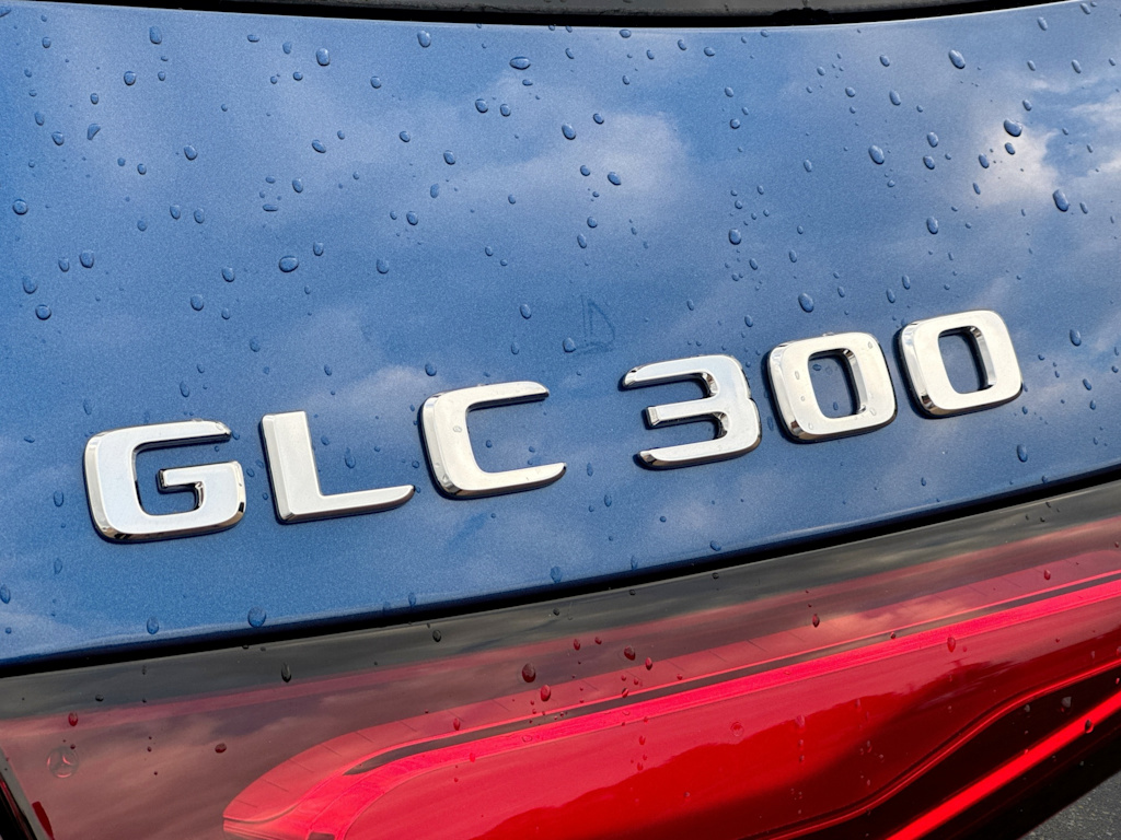 Thumbnail: 2026 Mercedes-Benz GLC - 22