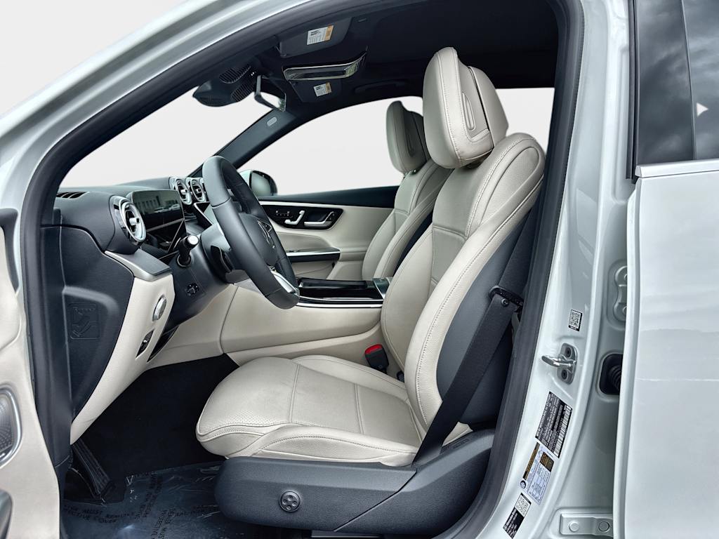 Thumbnail: 2026 Mercedes-Benz GLC - 12