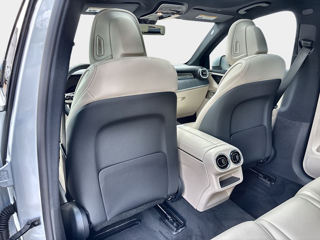 Thumbnail: 2026 Mercedes-Benz GLC - 24