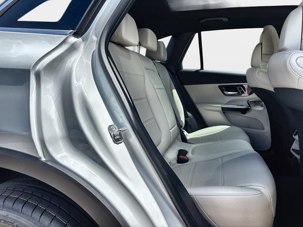 Thumbnail: 2026 Mercedes-Benz GLC - 25