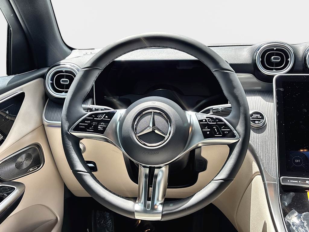 Thumbnail: 2026 Mercedes-Benz GLC - 10