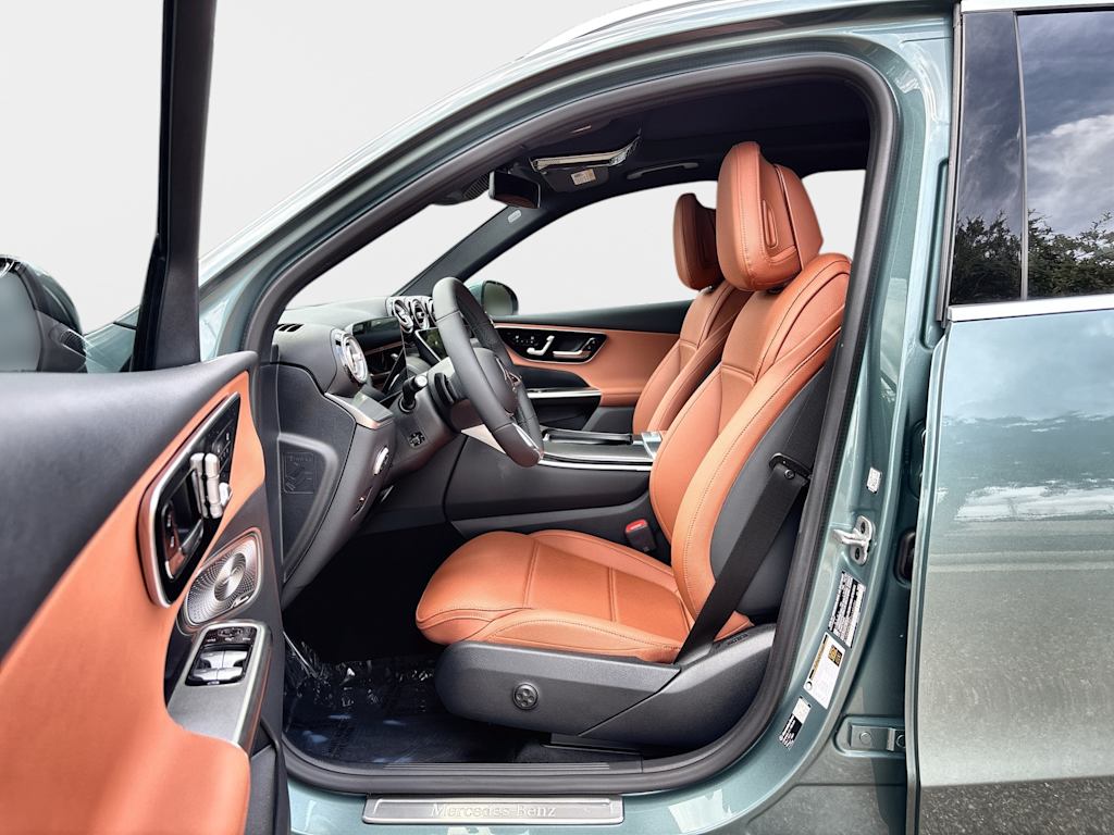 Thumbnail: 2026 Mercedes-Benz GLC - 11