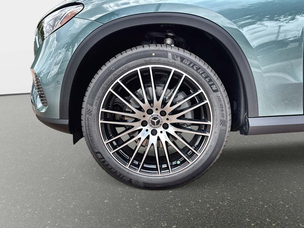 Thumbnail: 2026 Mercedes-Benz GLC - 8
