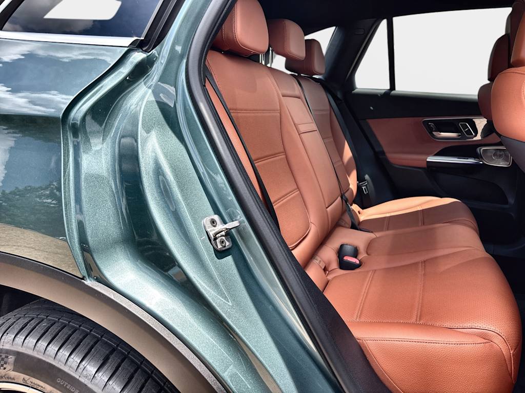 Thumbnail: 2026 Mercedes-Benz GLC - 25
