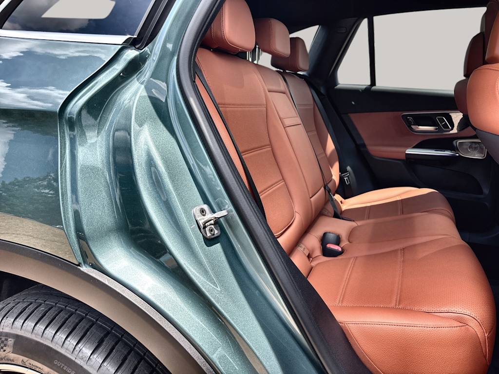 Thumbnail: 2026 Mercedes-Benz GLC - 25