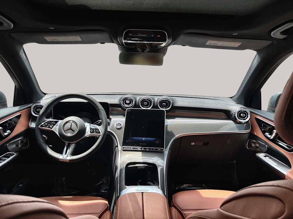 Thumbnail: 2026 Mercedes-Benz GLC - 2