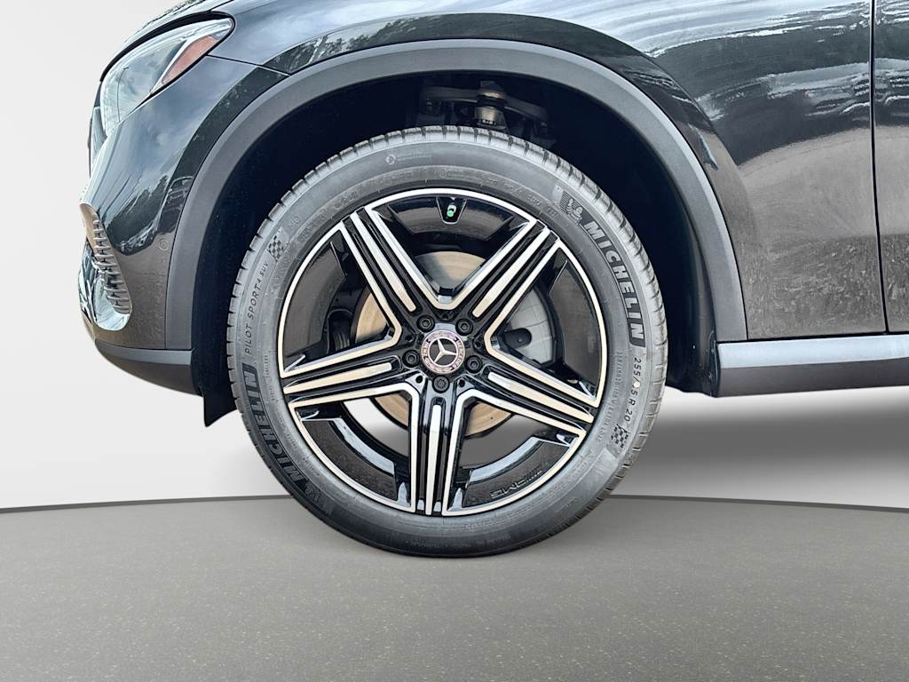 Thumbnail: 2026 Mercedes-Benz GLC - 8