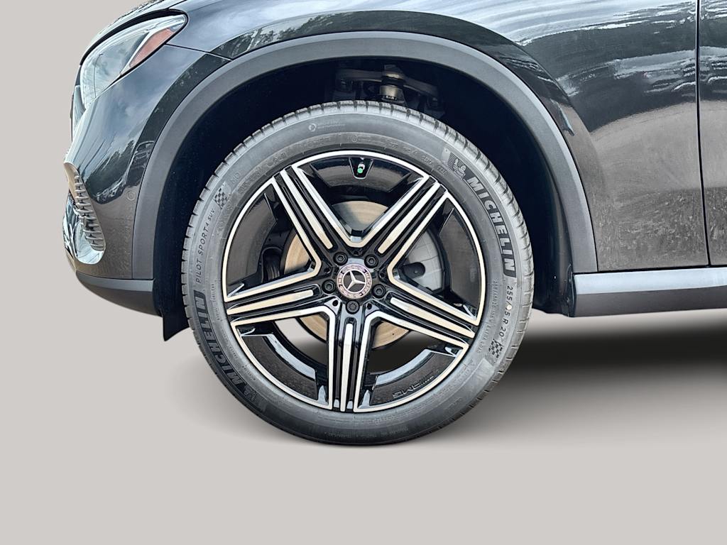 Thumbnail: 2026 Mercedes-Benz GLC - 8
