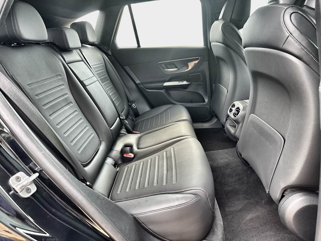 Thumbnail: 2026 Mercedes-Benz GLC - 26