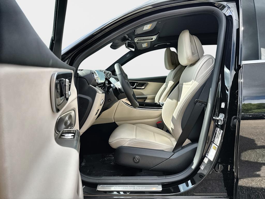 Thumbnail: 2026 Mercedes-Benz GLC - 10
