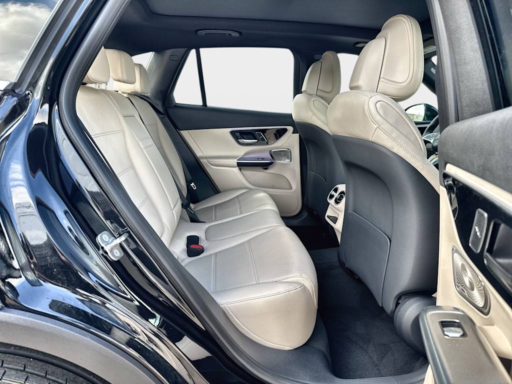 Thumbnail: 2026 Mercedes-Benz GLC - 26