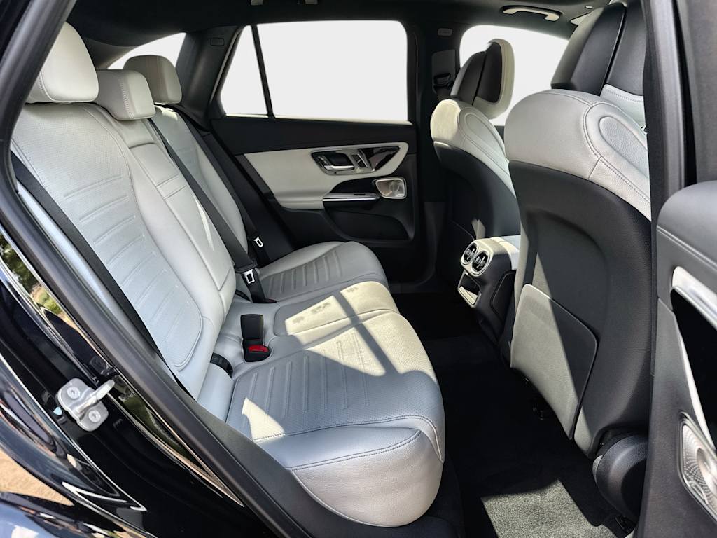 Thumbnail: 2026 Mercedes-Benz GLC - 26