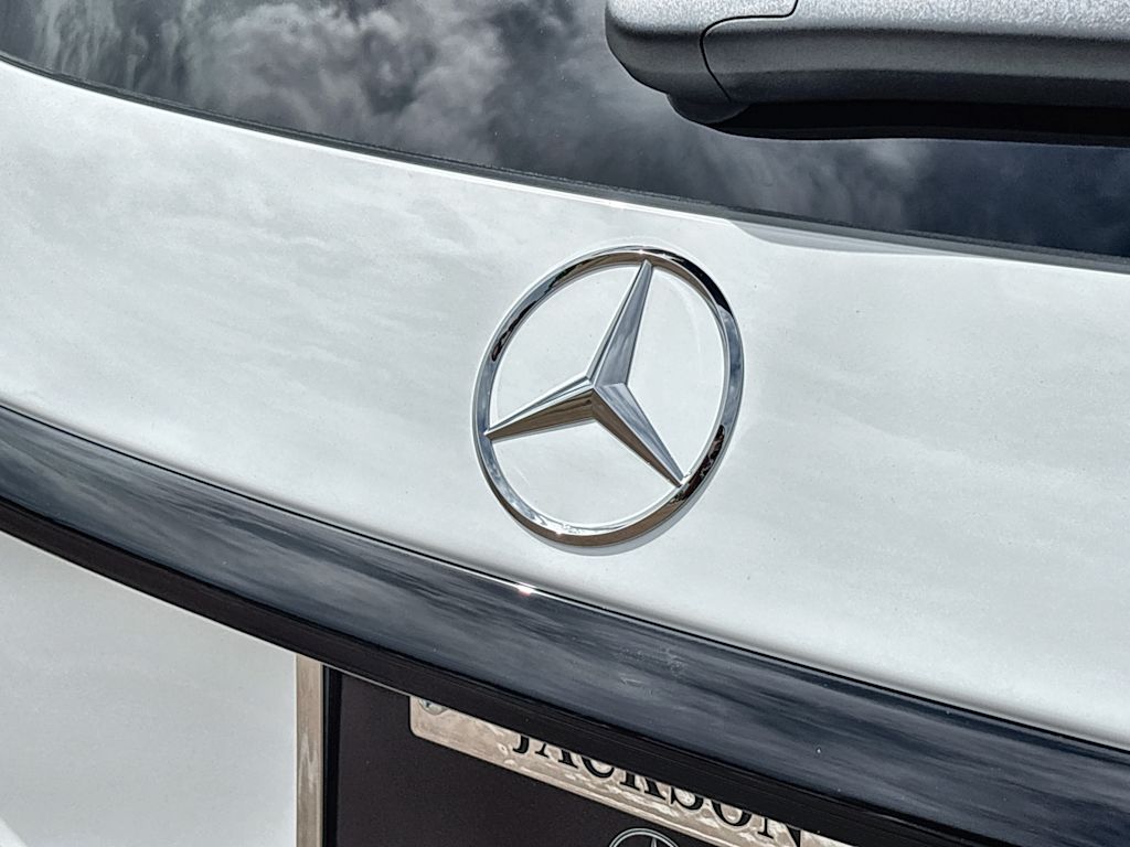 Thumbnail: 2026 Mercedes-Benz GLC - 23