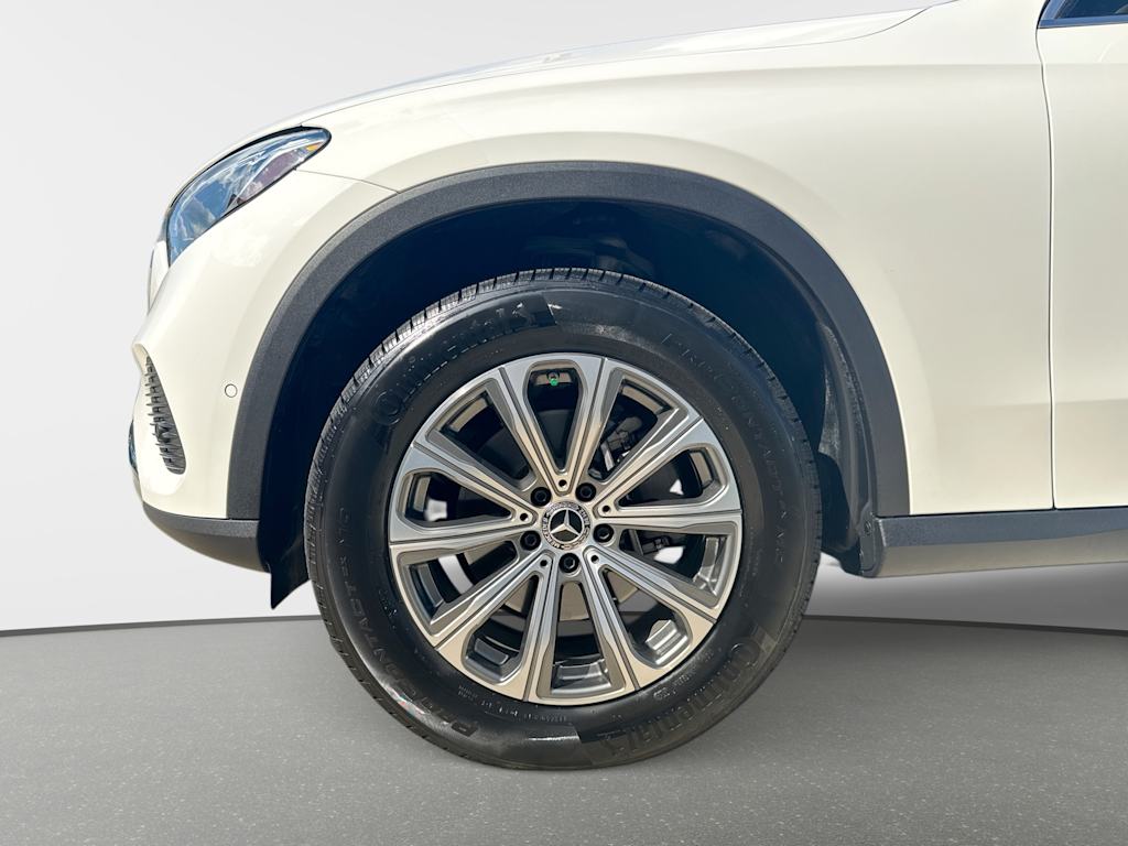 Thumbnail: 2026 Mercedes-Benz GLC - 8